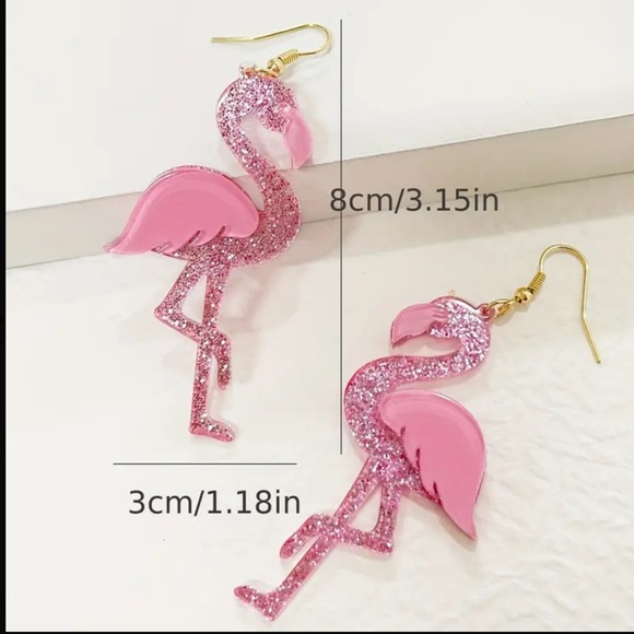 🦩 Pink Sparkly Flamingo Hook Drop Dangle Earrings - Picture 8 of 11